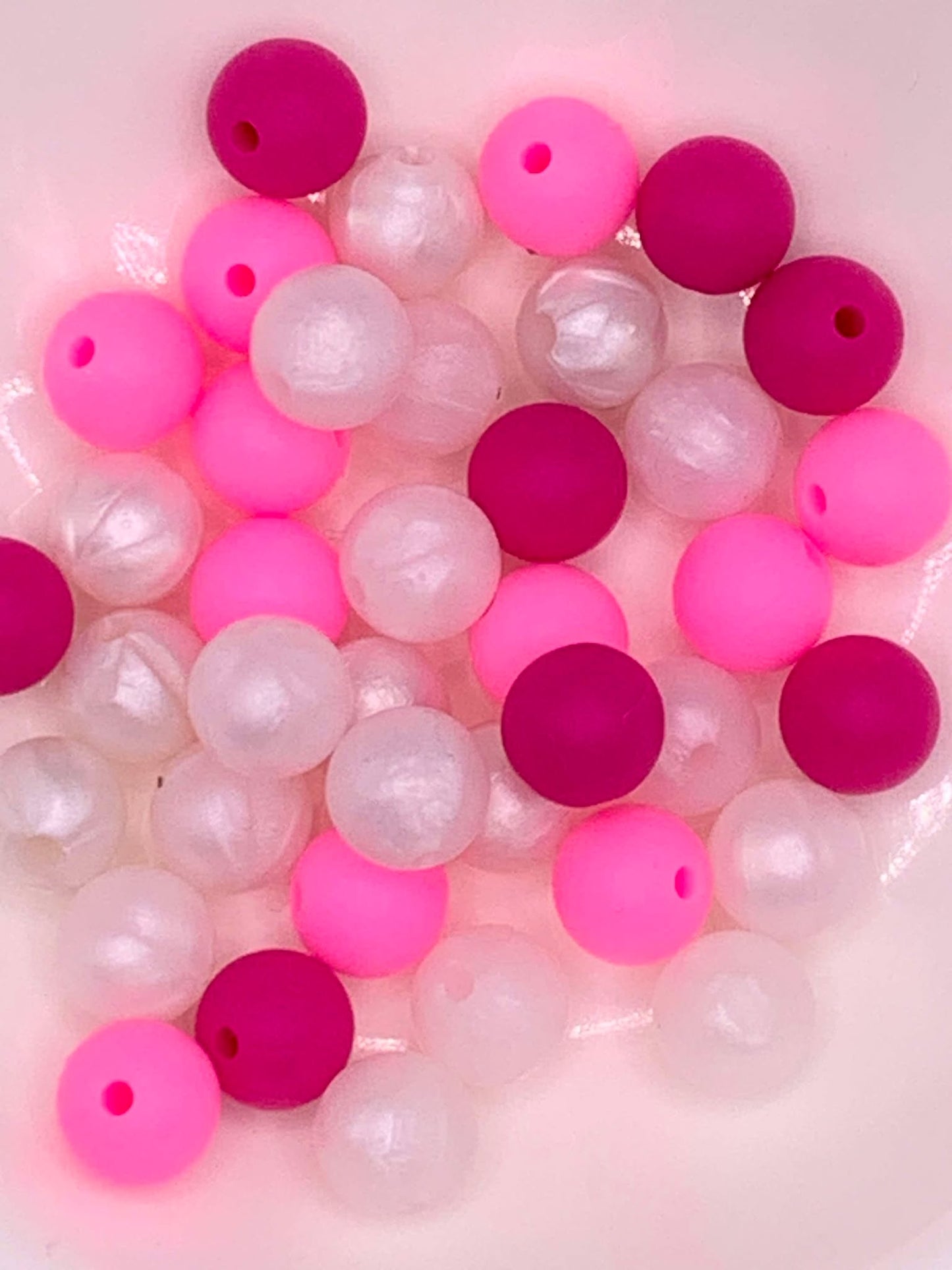 Candy Pink, Violet Red, Pearl White Mix