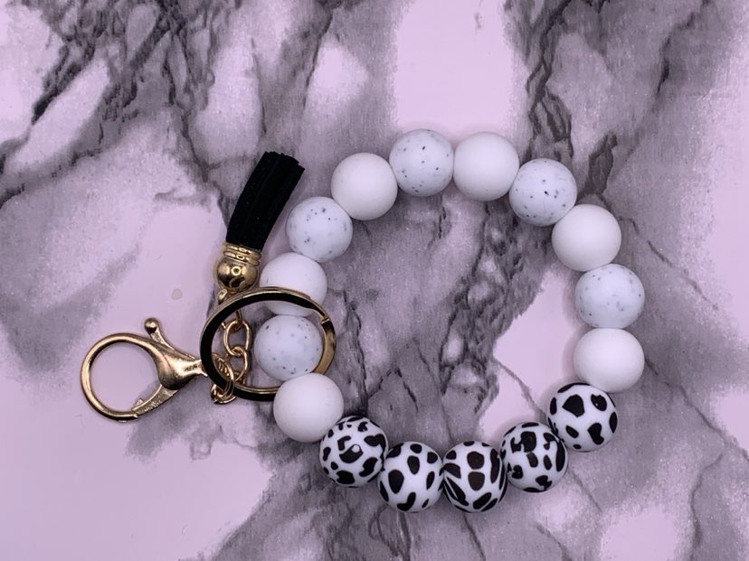 silicone/wooden bead wristlet bracelets/ keychain